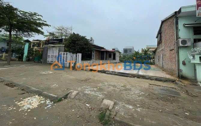 Nhà Mặt Tiền Kinh Doanh Nguyễn Gia Thiều, Huế - 243.5m², Ngang 15.5m - Giá Tốt