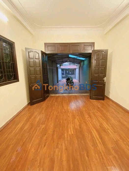 Cho thuê nhà nguyên căn Ngọc Thụy, Long Biên 140m² - Sẵn sàng làm VP, kho nhỏ