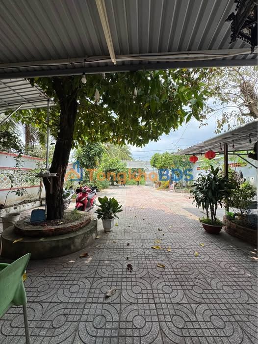 Bán Đất Mặt Tiền Ngô Thì Sĩ, Rạch Giá 918m² - Có Quán Cafe, Bida, Nhà Ở