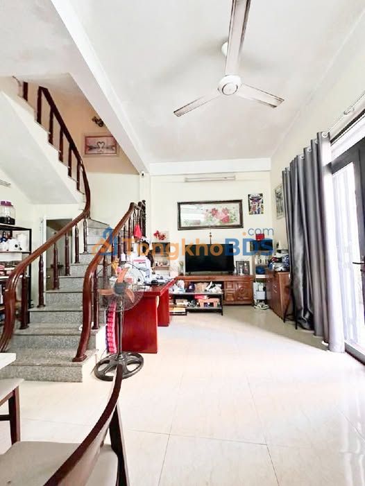 Nhà 40m² Hoàng Liệt, 3 Tầng - Sẵn Sàng Ở Ngay