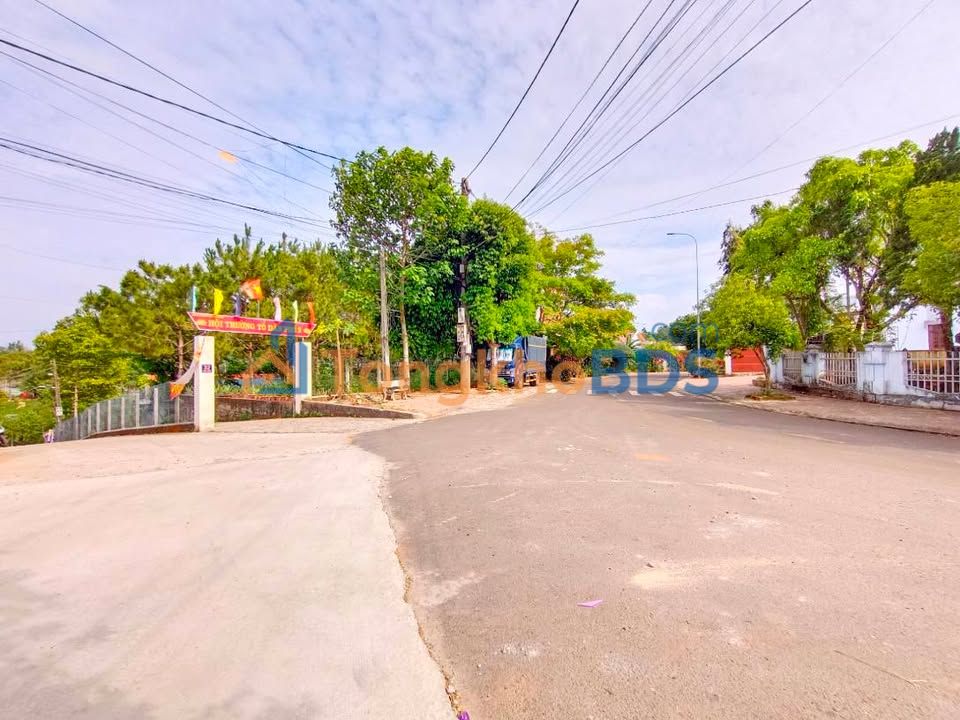 Đất nền Sổ hồng chính chủ 140m² hướng Đông, Gia Nghĩa - Giá 899 triệu