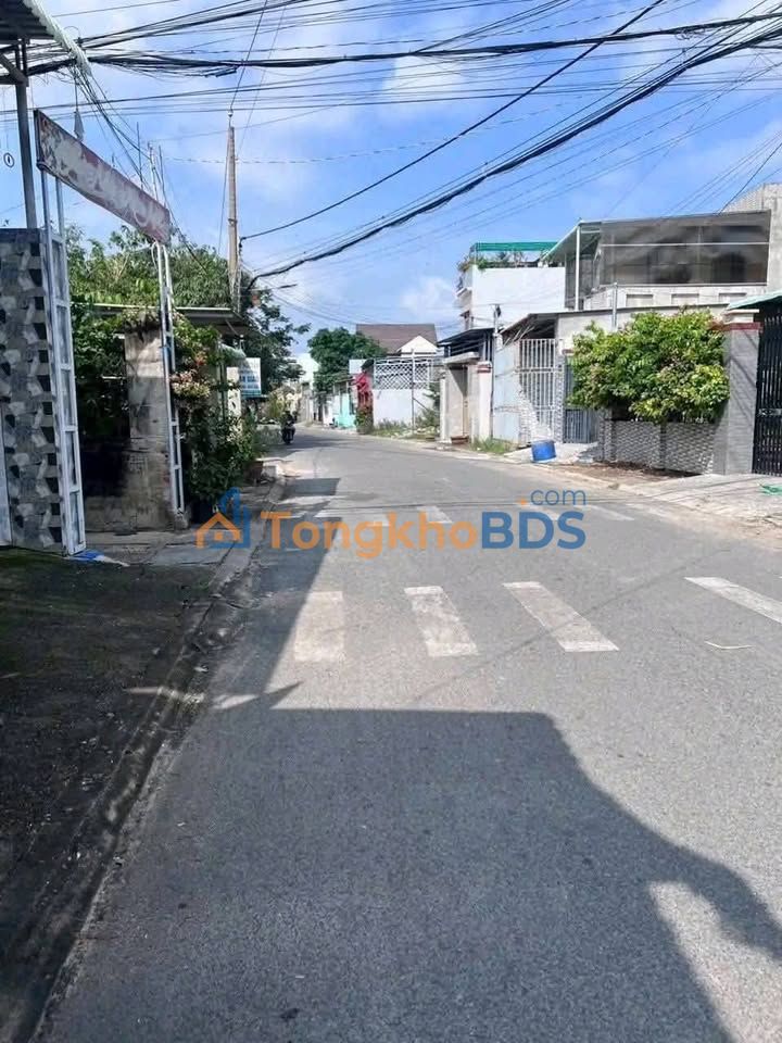 Bán Đất Lô Góc Tặng Nhà Cấp 4 - Mặt Tiền KD Huỳnh Mẫn Đạt, Bà Rịa