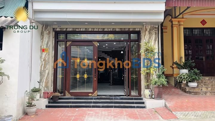 Nhà nghỉ 6 tầng kinh doanh tốt Phường Vân Phú, Việt Trì - 83.5m², 5.x tỷ