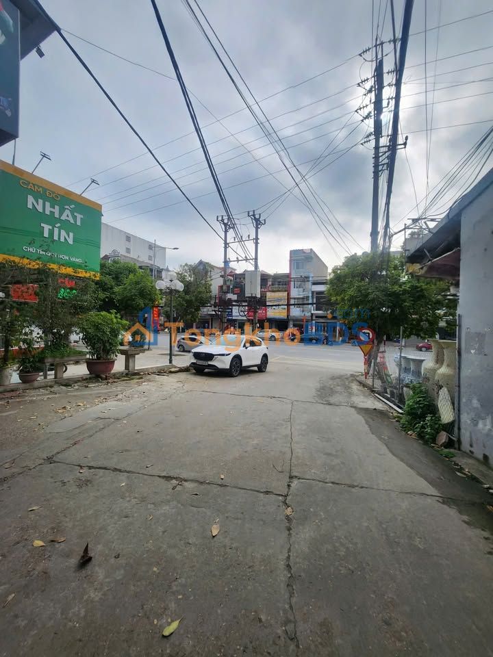 Bán đất thổ cư 77.6m² Phường Nông Trang, Việt Trì - Giá 2.9 tỷ, Sổ hồng sẵn