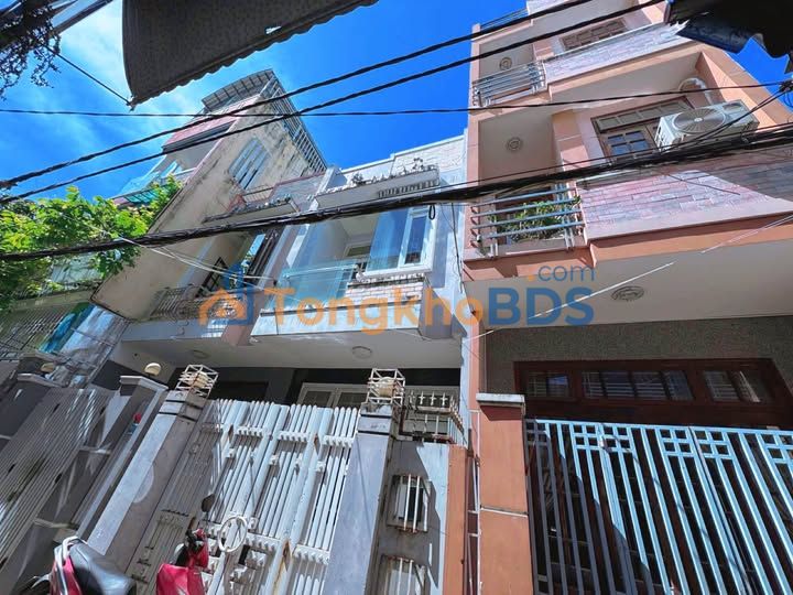 Nhà 3 tầng kiệt ô tô Lý Tự Trọng, Hải Châu - 48m² Sổ hồng chính chủ