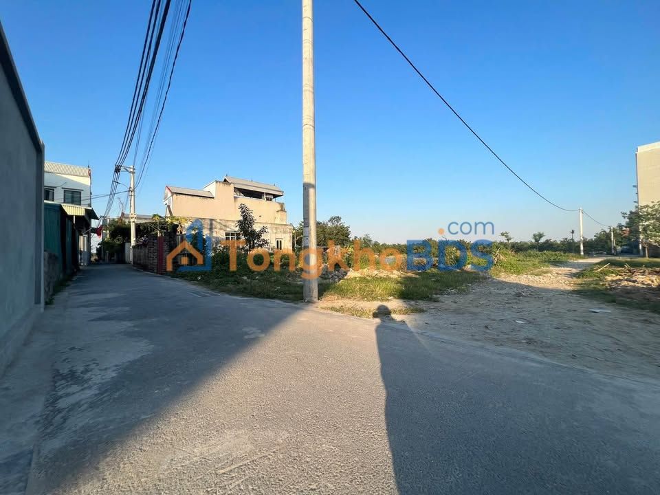 Đất Nền Đông Anh - 45m² Ngõ Thông Ô Tô Giá 2.X Tỷ