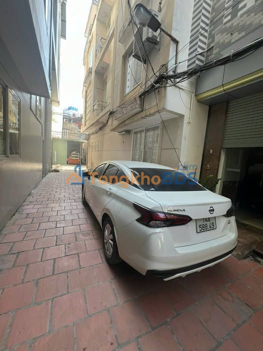 Nhà 4.5 Tầng Mặt Tiền Văn Cao, Hải Phòng - Oto Đỗ Cửa