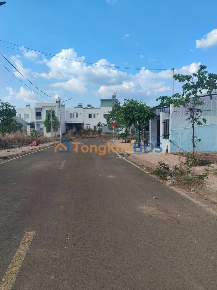 Đất Nền Đồng Xoài 120m² Hướng Đông - Giá Tốt Bán Gấp 770 Triệu