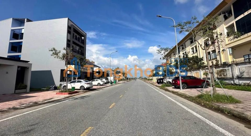 Mặt Tiền Kinh Doanh Lê Bình, Hà Tĩnh - 225m², Ngay CDC Tỉnh