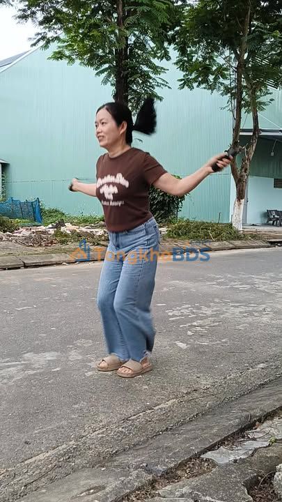 Đất nền Hòa Liên Đà Nẵng 100m² giá 2.7 tỷ - Sổ đỏ chính chủ