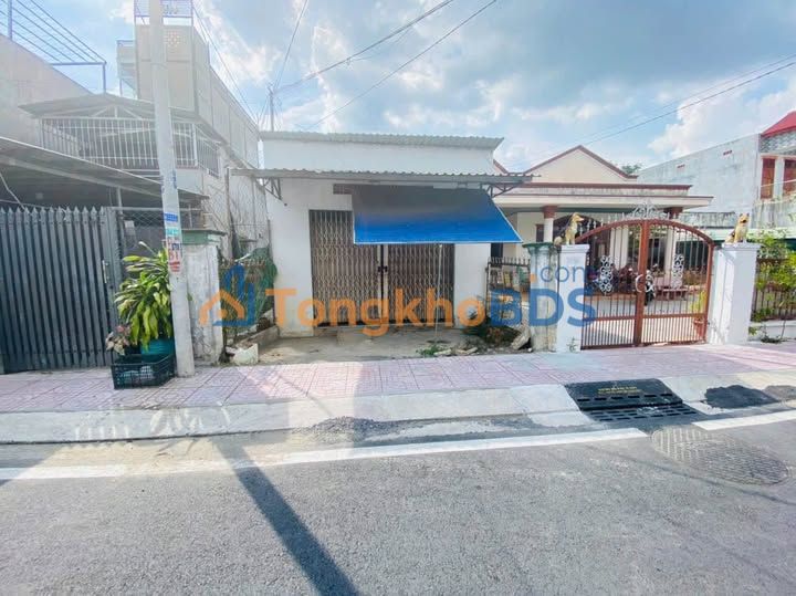 Đất Thổ Cư Củ Chi 200m² - Hướng Đông Nam, Giá 6.5 Tỷ