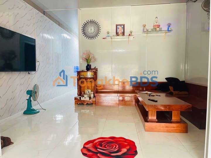 Nhà Tân Xuân Hóc Môn 175m² Giá 1.1 tỷ - Sẵn Sàng Vào Ở Ngay