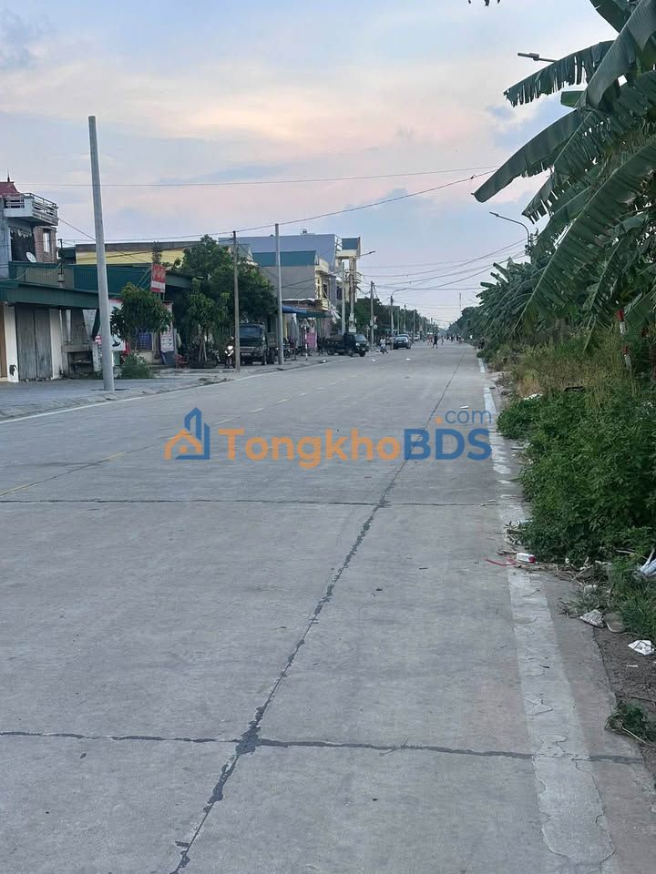 Bán Đất Mặt Tiền Trần Quang Khải, Ninh Bình - 90.9m², Hướng Tây Bắc, Giá Tốt