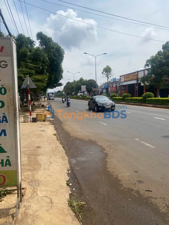 Nhà Mặt Tiền Kinh Doanh Trường Chinh, Pleiku - 10x20m, Dòng Tiền 5 Tỷ