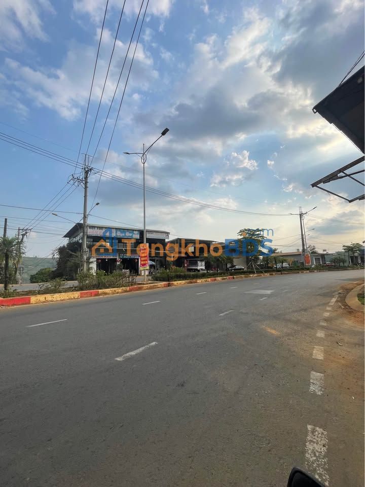 Nhà C4 135m² Hẻm Oto Nguyễn Chí Thanh, Pleiku - Giá 1.7 Tỷ