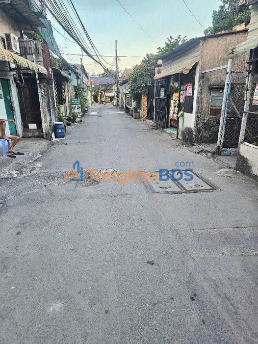 Nhà Góc 2 Mặt Tiền DT 251M Dĩ An - Kinh Doanh Sầm Uất 250m²