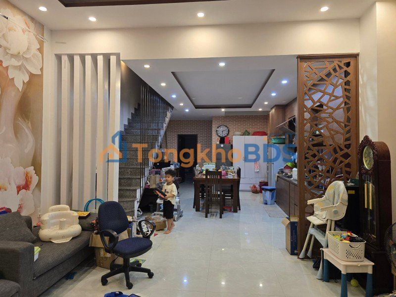 Nhà riêng Bùi Bình Uyên 100m² giá 8 tỷ - Sẵn sàng ở ngay