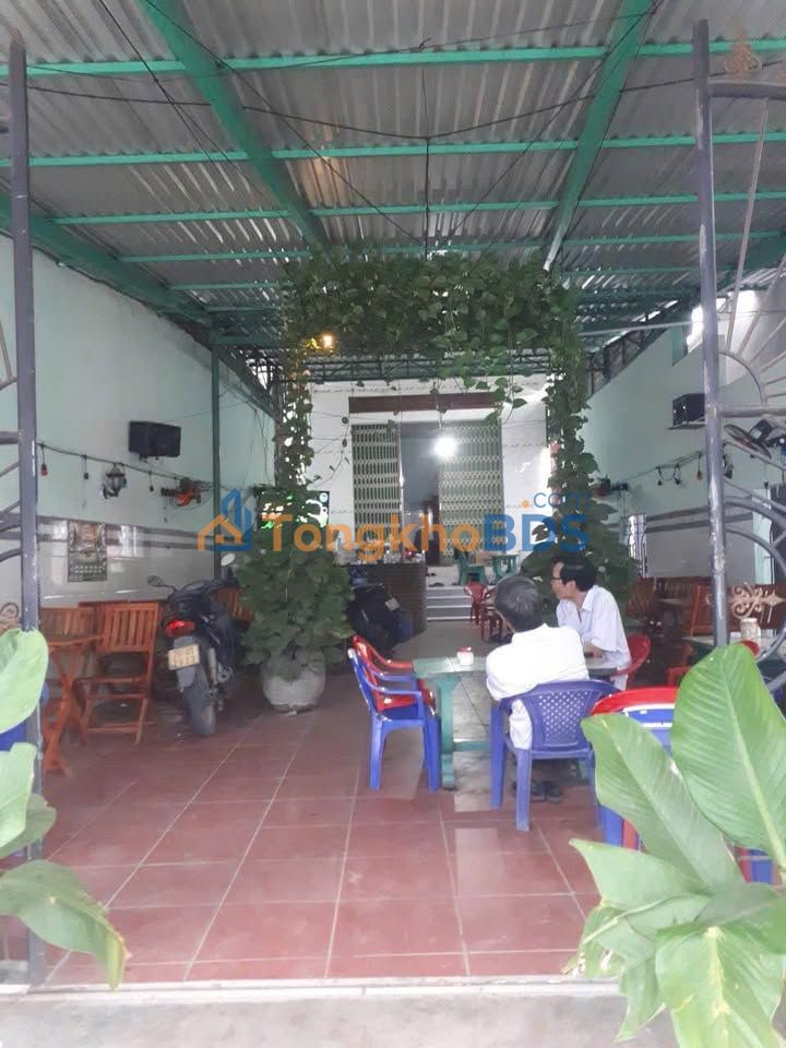 Nhà C4 Mặt Tiền Quốc Lộ 1A, Sông Cầu, 234m², Giá 2.4 Tỷ - Sẵn Sàng Kinh Doanh