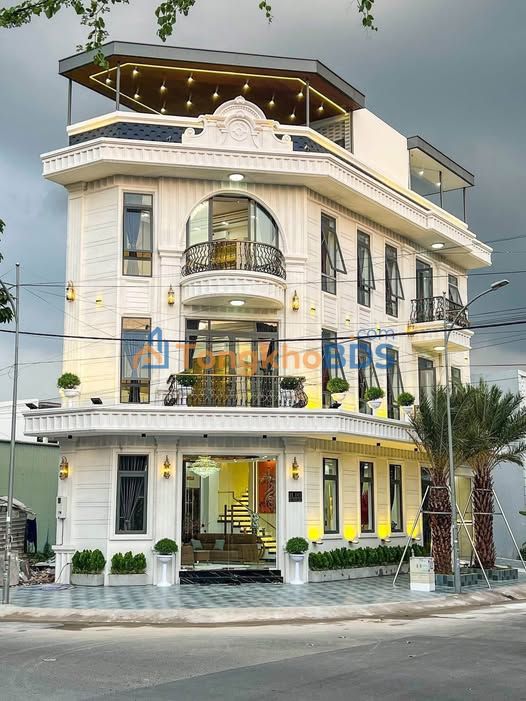 Townhouse Góc 2MT D17 & D14 Hồng Loan, Cần Thơ - 94m², 4PN, Thang Máy