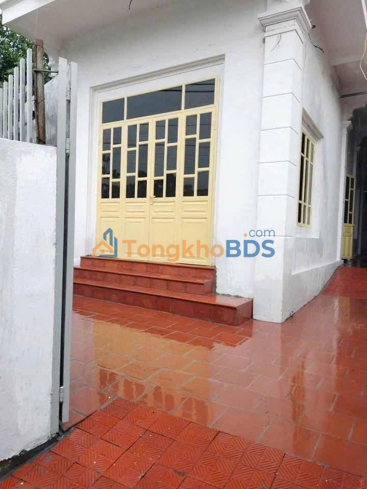 Bán đất 100m² Phúc Thọ, Hà Nội - Sổ đỏ, có nhà 2 tầng, giá tốt