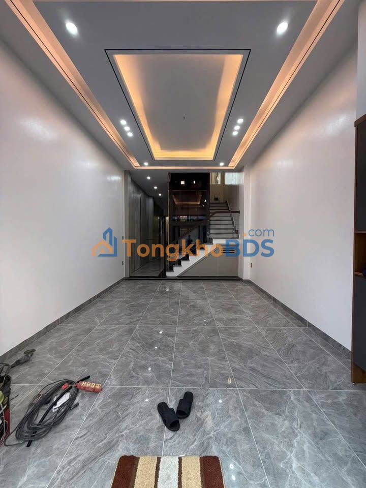 Nhà Phố Bạch Đằng 66m² 5 Tầng - Đối Diện Vin Imperial, Hải Phòng