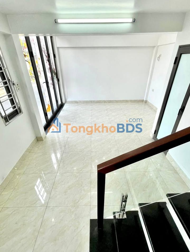 Nhà Mặt Tiền Nam Trung Hành, Đồ Sơn - 30m² Kinh Doanh Đa Ngành, 3.45 Tỷ