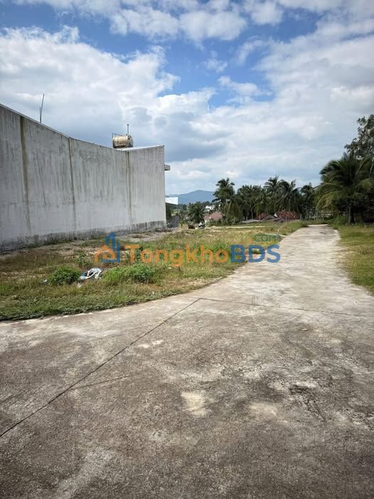 Đất Tam Quan Nam 140m² 6xx triệu gần biển 200m - Đất thổ cư