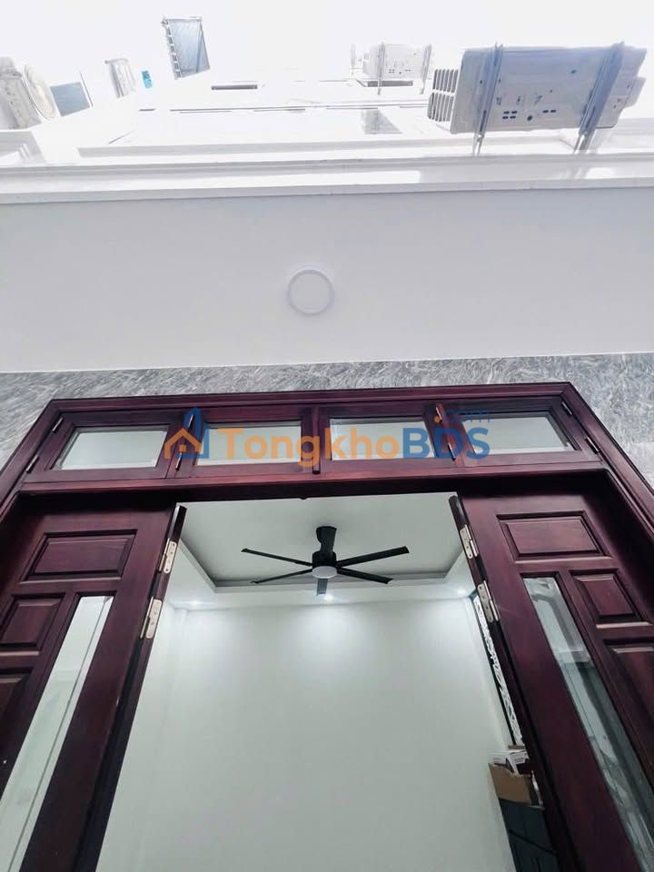 Nhà Phố Lò Đúc 5 Tầng Thang Máy - 36m², 10 Tỷ, Sổ Riêng