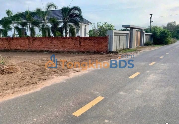 Bán Đất Vườn 2002m² Mặt Tiền Đường Nhựa 52, Bà Rịa - Giá 10 Tỷ TL