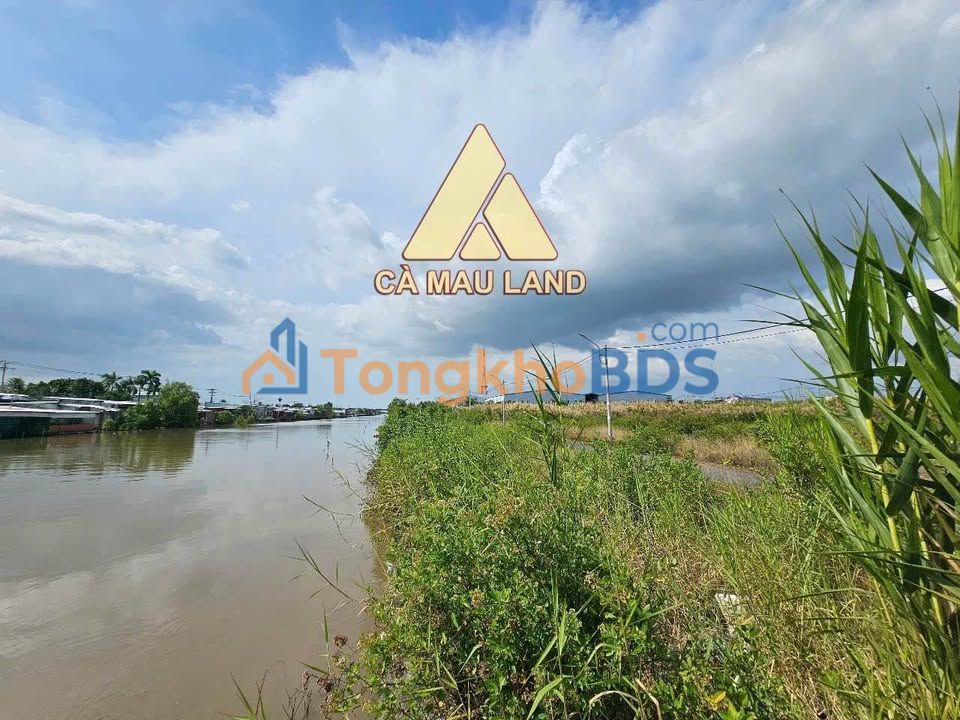 Bán Nền View Sông Hoàng Tâm, Cà Mau - 130m² Full Thổ Cư, Giá 850 Triệu