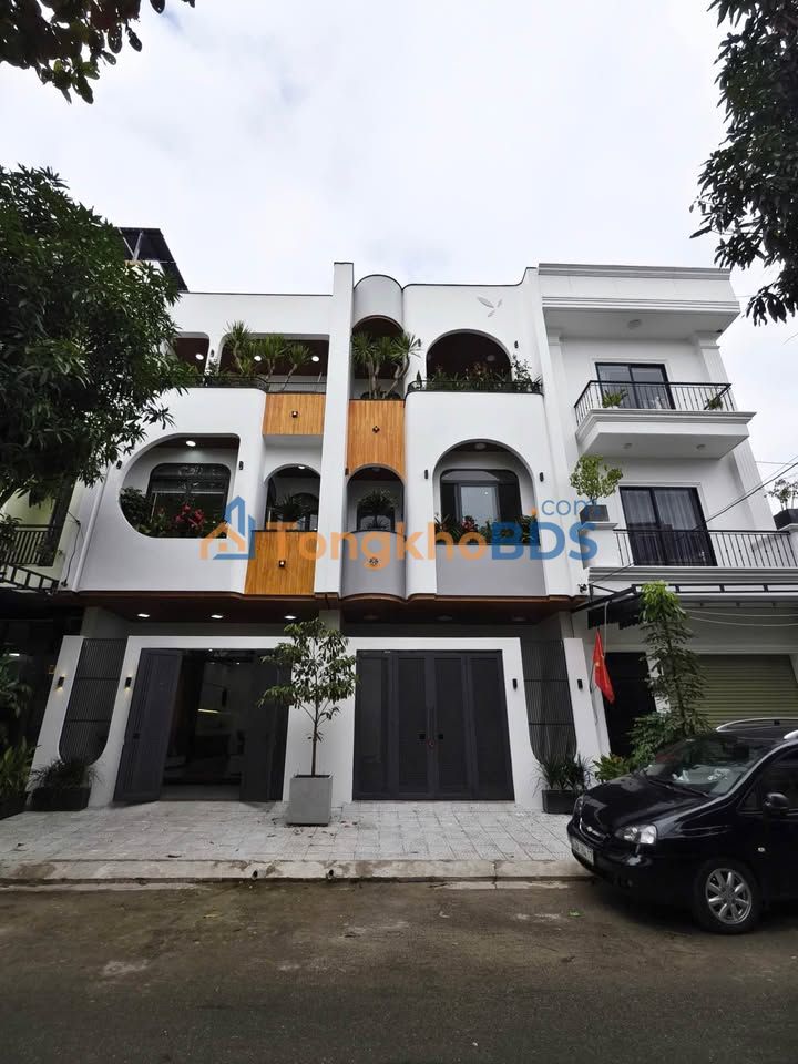 Nhà riêng Hòa Minh 207m² 7 tỷ - Ô tô vào tận nhà