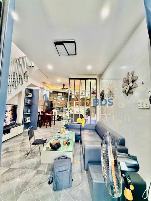 Nhà 2 Tầng Full Nội Thất, Kiệt Oto Phan Bội Châu, Huế - Sổ Hồng Chính Chủ 2.5 Tỷ