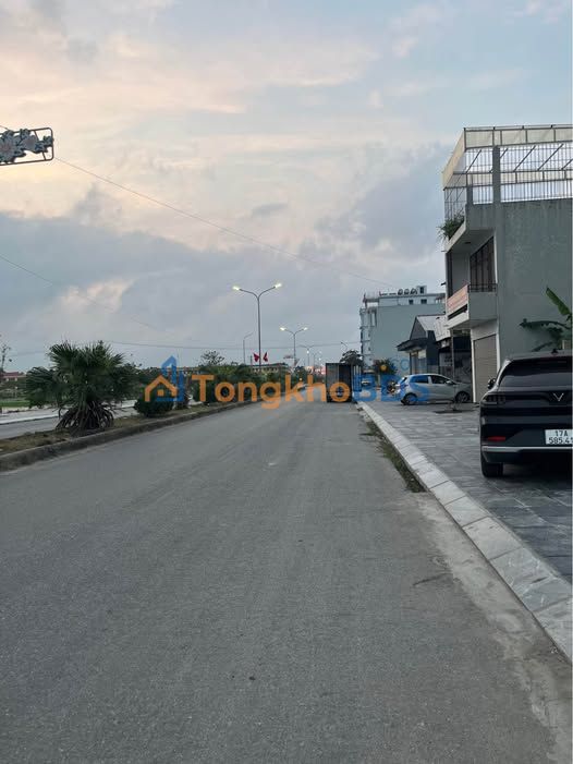 Đất nền mặt tiền đường đôi TT An Bài - Quỳnh Phụ, 90m², giá đầu tư 3.x tỷ