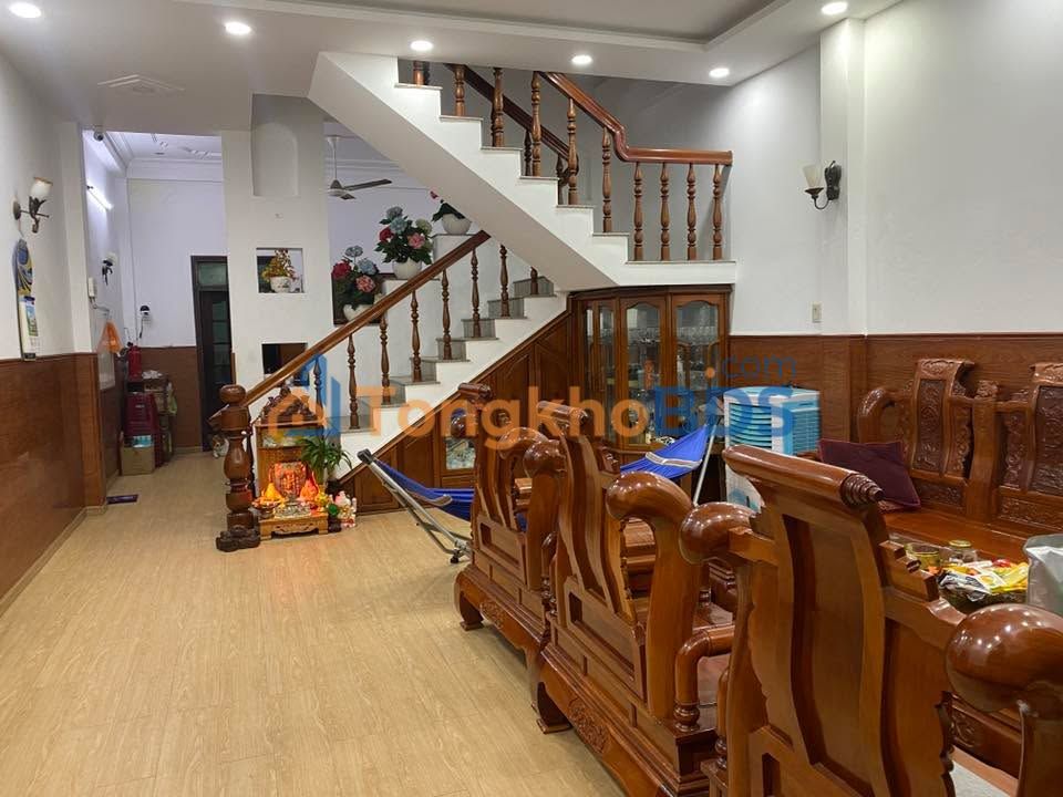 Nhà Mặt Tiền Chi Lăng, Tuy Hoà 85m² - Gần Biển, Sẵn Ở Ngay