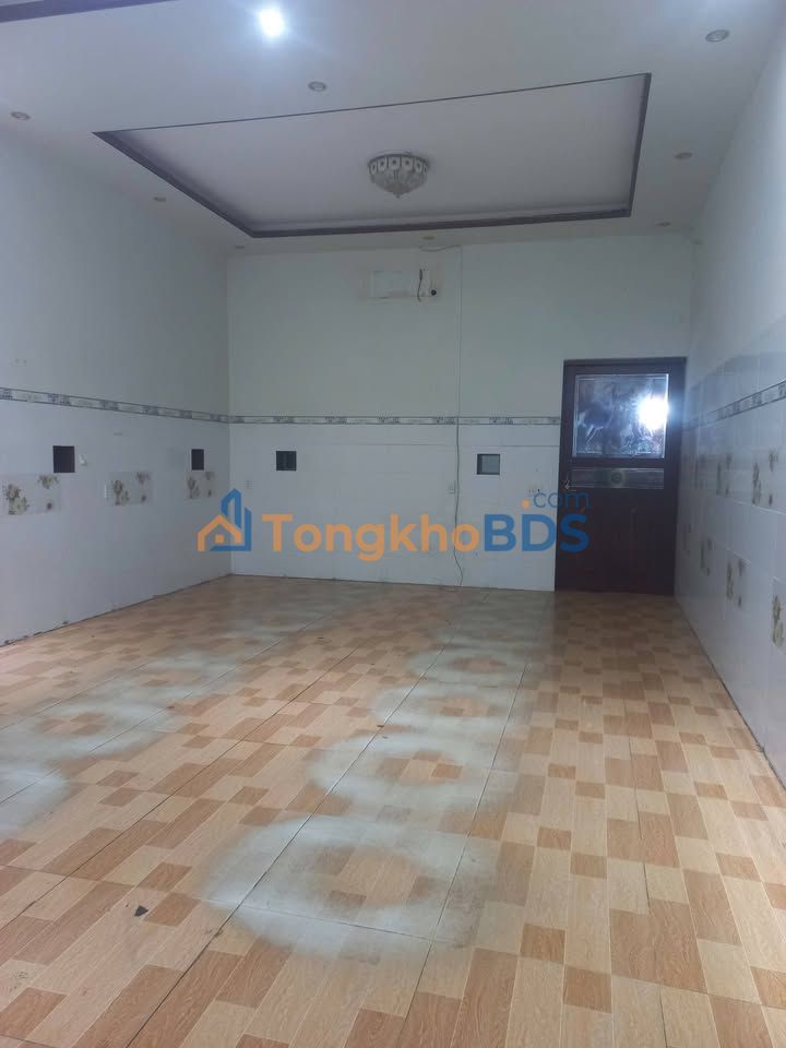 Nhà MT Võ Văn Kiệt, Bà Rịa - Cho Thuê Ngắn Hạn, Sẵn Sàng Kinh Doanh