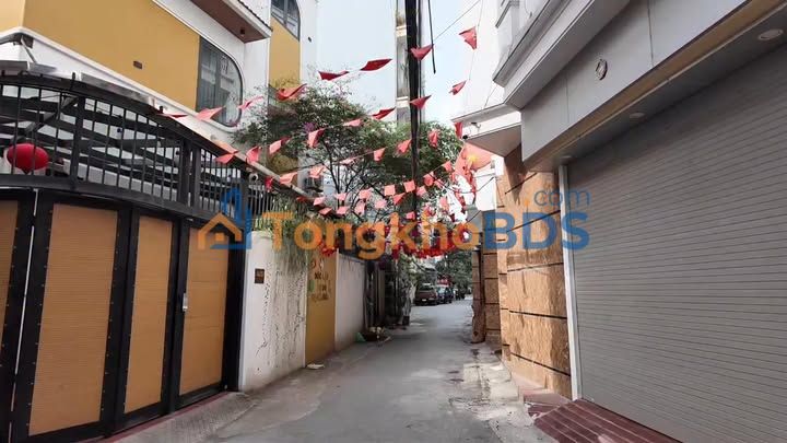 Nhà Liền Kề Bồ Đề 70m² 6 Tầng Thang Máy - Full Nội Thất Cao Cấp