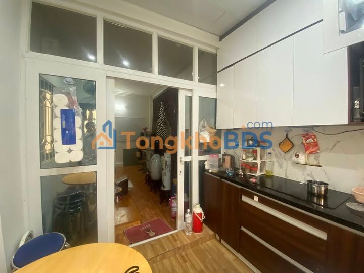 Nhà Khương Trung 30m² 5 Tầng - 2 Mặt Thoáng, Gần Ô Tô, Giá 6 Tỷ