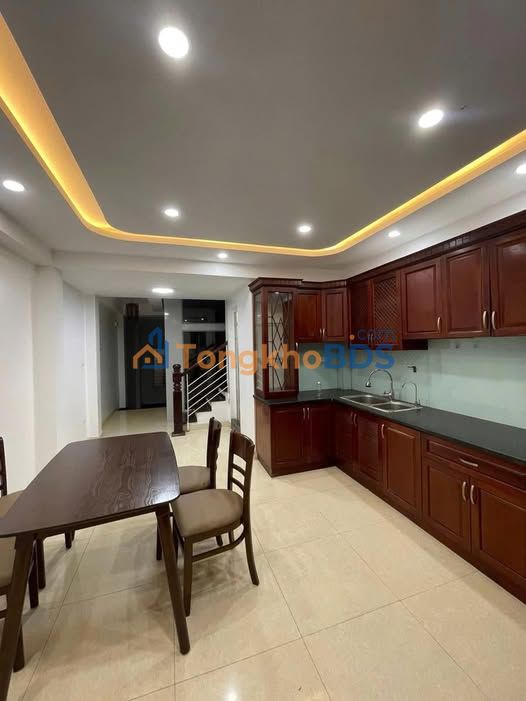 Nhà Phố Nguyễn Đình Chiểu Q3 - 46m², 6 Tầng Thang Máy, 9PN - Giá 14.9 Tỷ