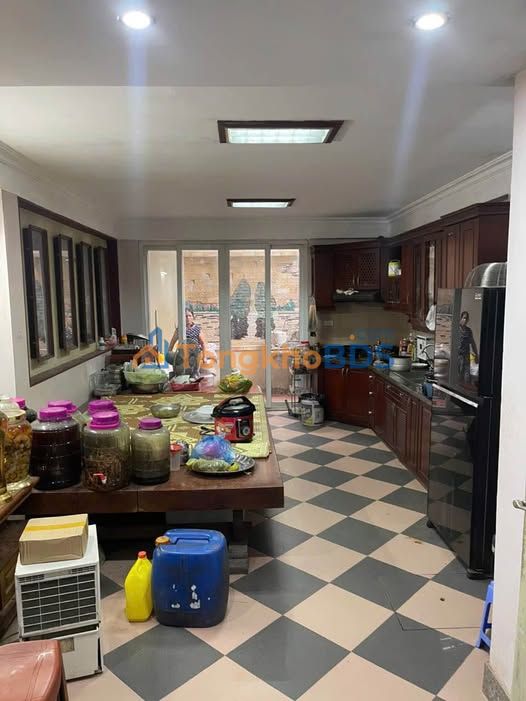 Nhà Mặt Tiền Nguyễn Hiệu 90m² (4 Tầng) - Kinh Doanh & An Cư Đắc Địa