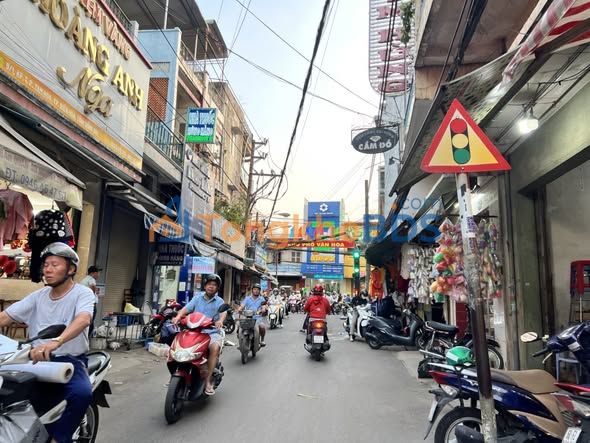 Biệt thự 128.7m² Tam Hiệp, Biên Hòa - Kinh doanh tốt, Sẵn sàng ở ngay!