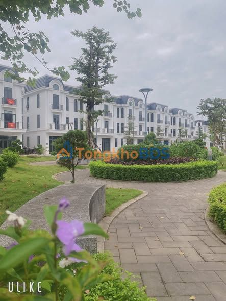 Căn hộ góc 199m² view Trung tâm thương mại Phổ Yên - 10 Tỷ