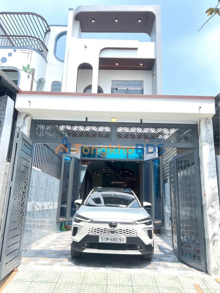 Nhà 2 Tầng Tân Hạnh, Biên Hòa - 61m², 3PN, Sân Xe Tải, 3.85 Tỷ