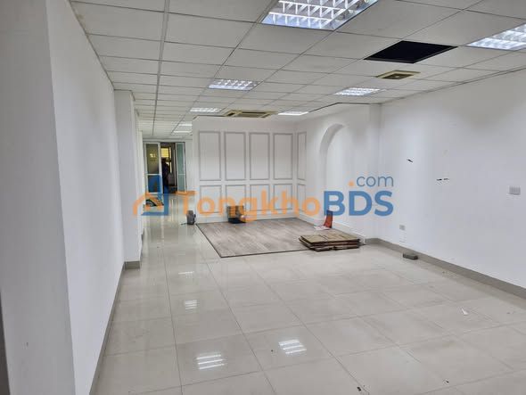 Cho thuê sàn văn phòng 100m² Nam Đồng, Đống Đa - Giá 15 triệu/tháng