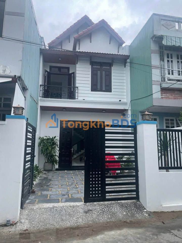 Nhà 2 Tầng 165m² Đường Bình Thái 4, Đà Nẵng - Sân Vườn Chill, Giá 6.5 Tỷ