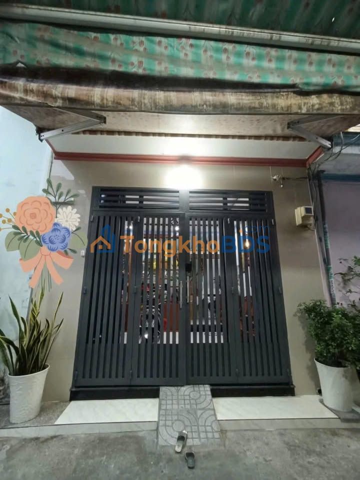 Nhà Mặt Tiền B4, Tân Phú - 4.85 Tỷ, Sẵn Sàng Ở Ngay!