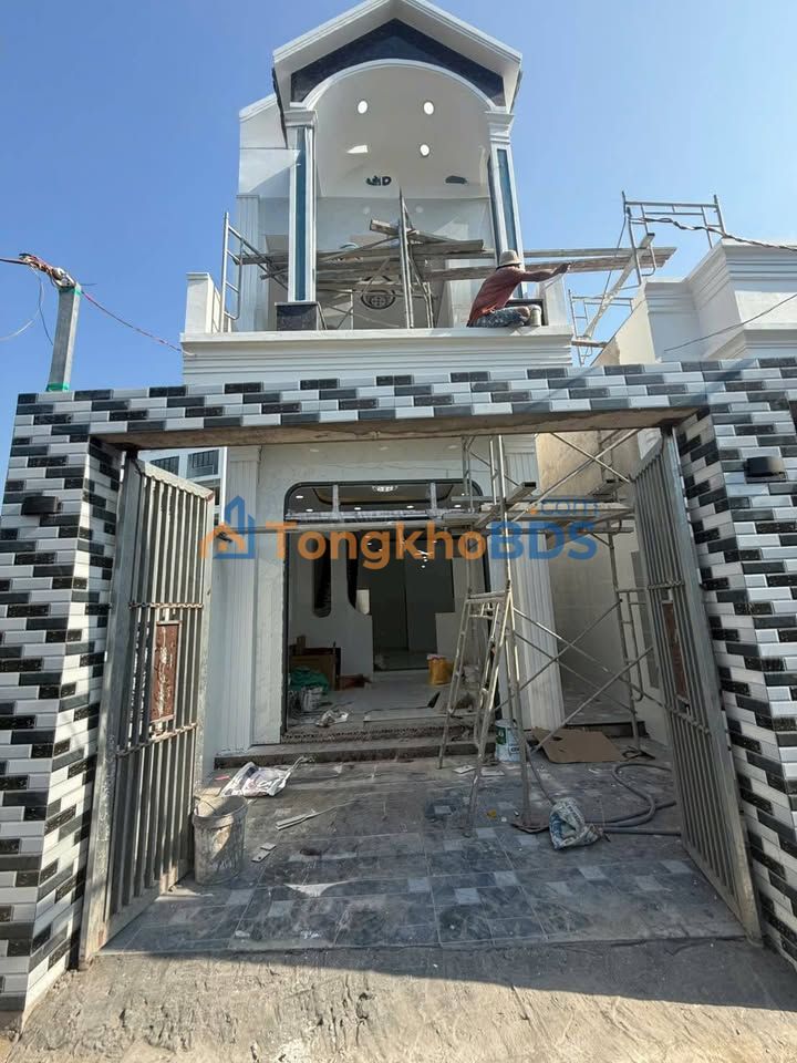 Nhà Mới Xây 87m² Hướng Tây Bắc, 3PN - Giá 2.25 Tỷ Tại Mỹ Tho, Tiền Giang