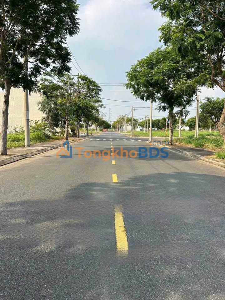 Đất nền Long Hậu 80m² - Sổ sẵn, gần Quảng Trường, tiềm năng tăng giá