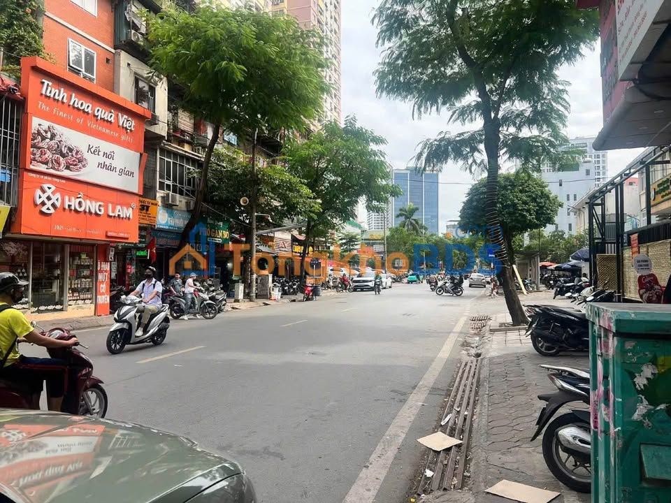 Nhà Đê La Thành 48m² 12.7 tỷ - Ô tô vào tận nhà