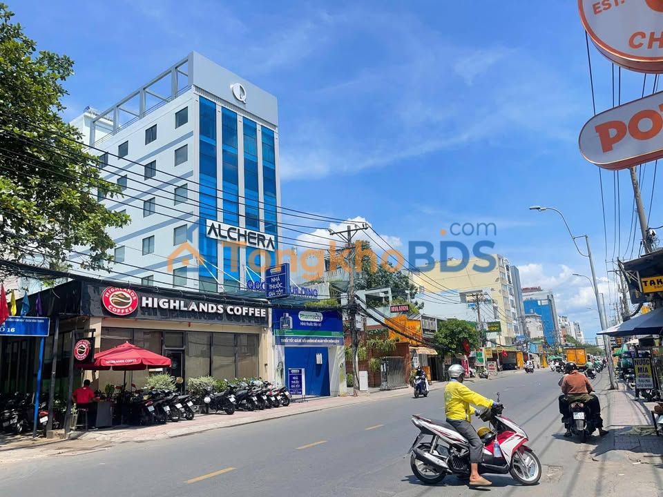 Nhà Mặt Tiền Nguyễn Xí Bình Thạnh - 2 Mặt Tiền, 114m², 25 Tỷ, Dòng Tiền 55 Triệu/Tháng