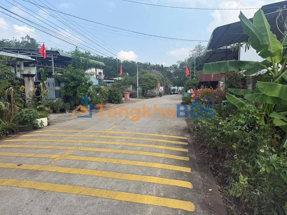 Đất Phước Hoà 558m² giá 1.5 tỷ - Địa thế vàng hiếm có tại trung tâm!